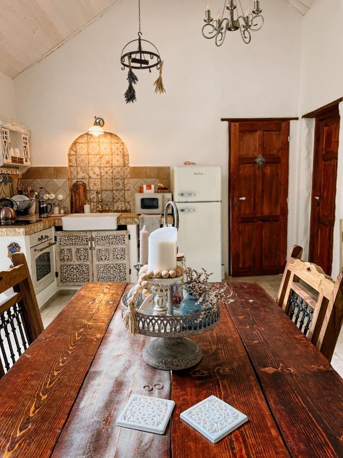 Bungalov Trapani Ruzova Bagian luar foto